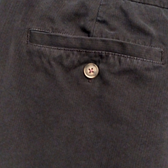 Tommy Bahama Shorts - Picture 6 of 11